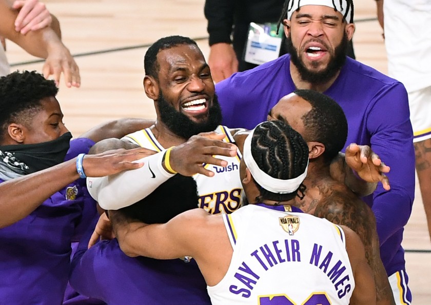 All for Kobe and fans, Lakers win 17th NBA Championship after 10 years!